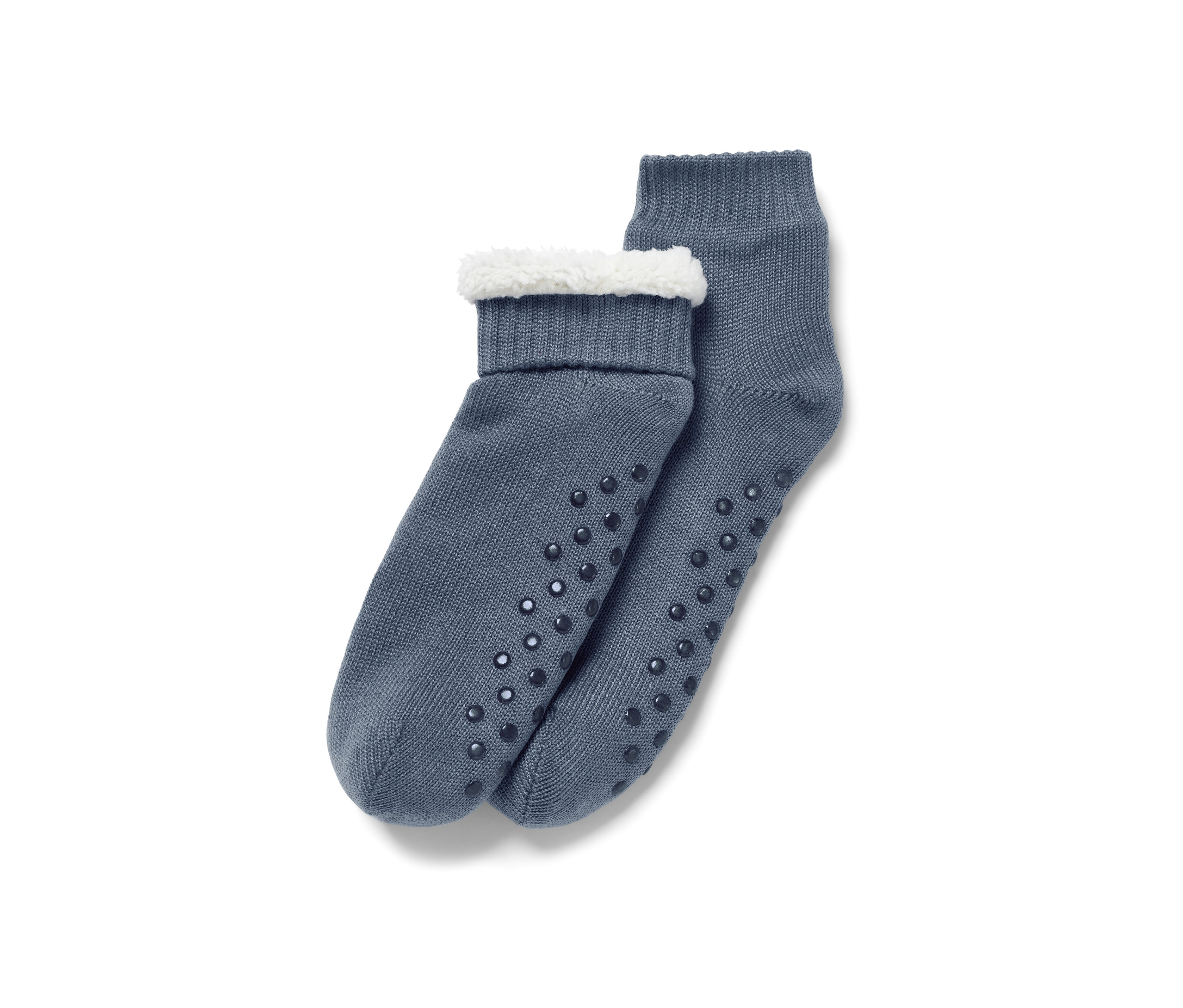 Deux chaussons-chaussettes bleu-gris avec semelle antidérapante.