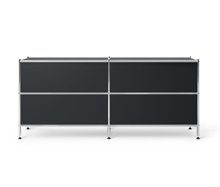 Meuble bas en métal noir « CN3 » avec 4 tiroirs.