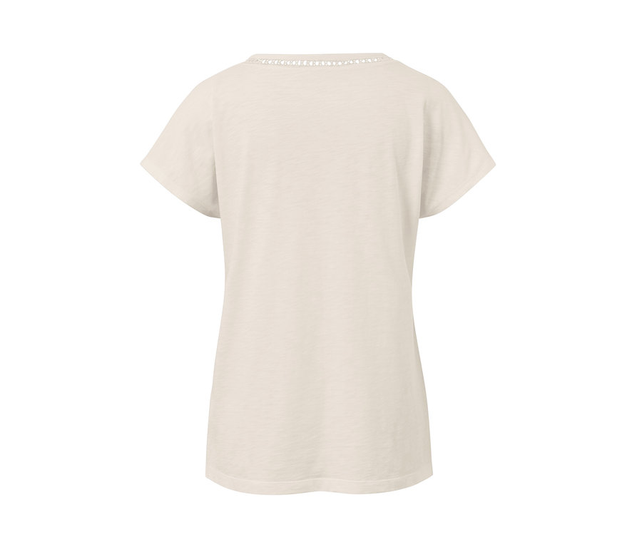 Vue détaillée d'un t-shirt en mélange avec modal, blanc crème.