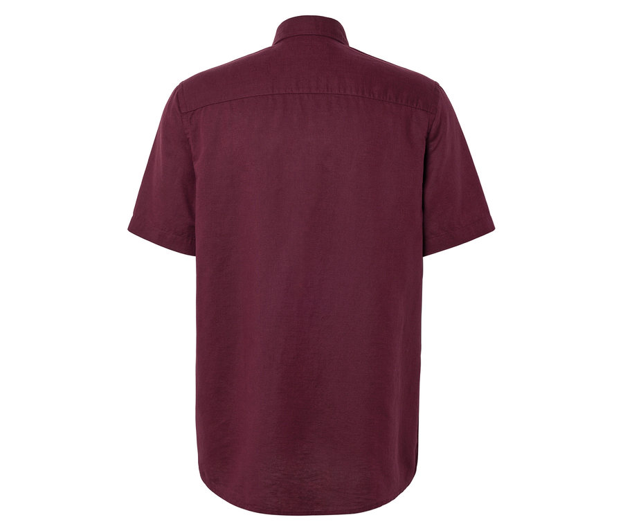 Vue arrière d'une chemise bordeaux à manches courtes.