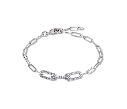 Bracelet argenté avec des maillons rectangulaires, dont deux ornés de pierres.