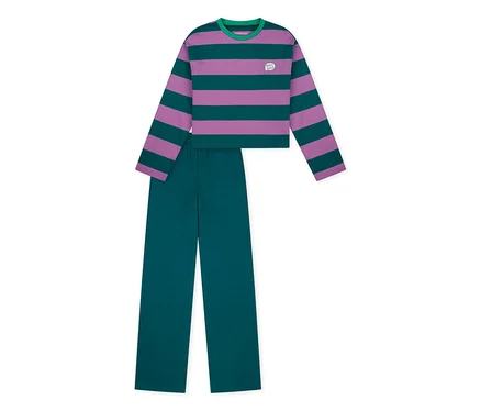 Pyjama enfant SCHIESSER: Haut rayé lilas et pétrole avec écusson, et pantalon uni pétrole assorti.