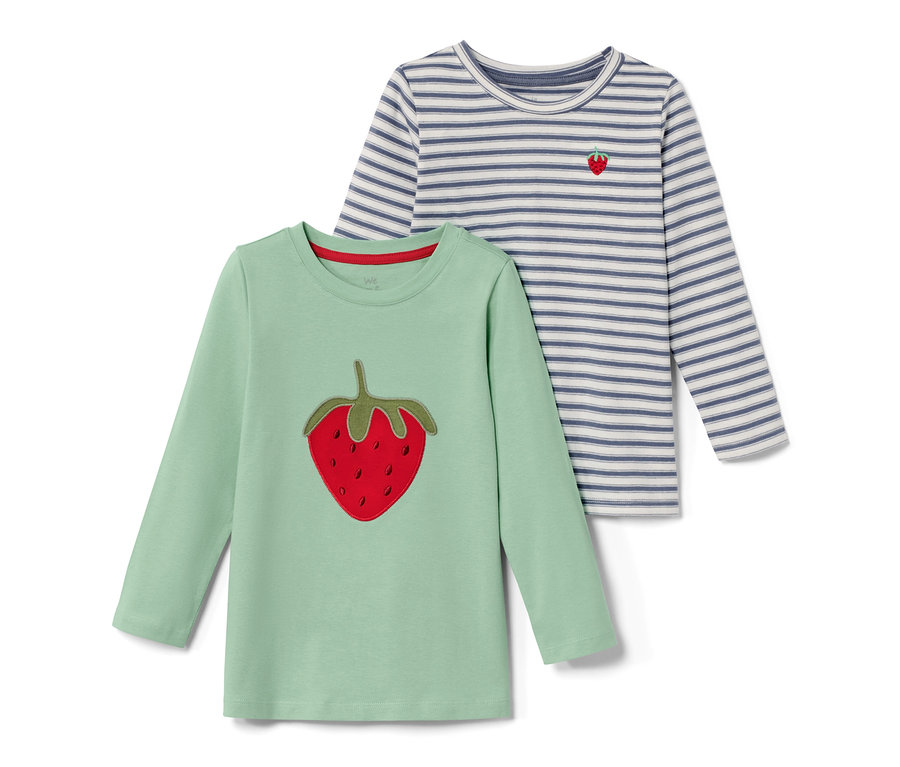 Deux hauts pour tout-petits : un vert clair avec une fraise, un rayé avec une petite fraise.