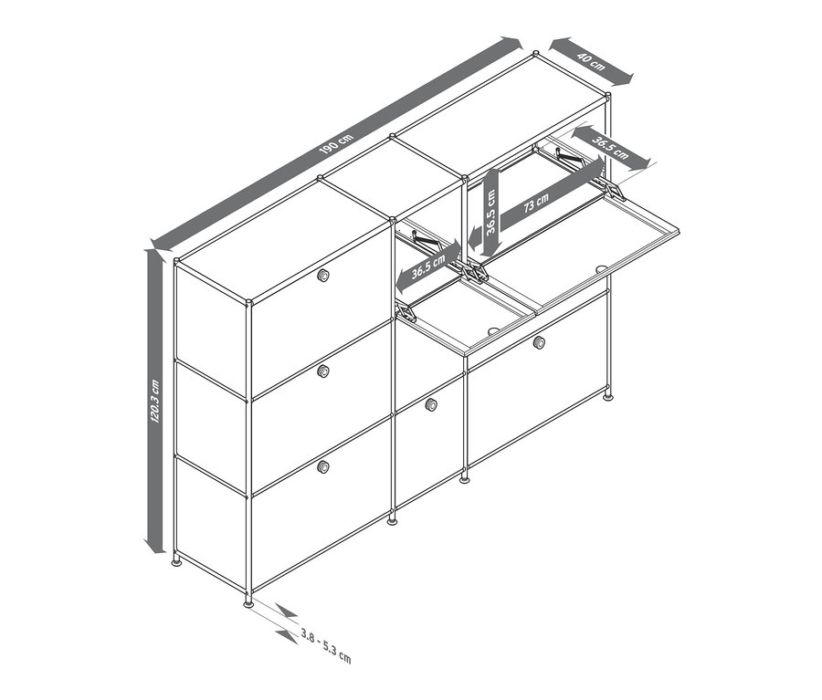 Dimensions de la commode « CN3 » avec 9 abattants	: hauteur 120,3 cm, longueur 190 cm, profondeur 40 cm. La profondeur des abattants ouverts est de 73 cm.