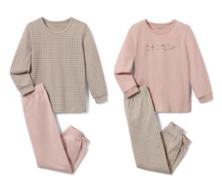 1x haut vieux rose avec imprimé de fleurs, pantalon vieux rose, 1x haut et pantalon beige avec imprimé intégral à carreaux