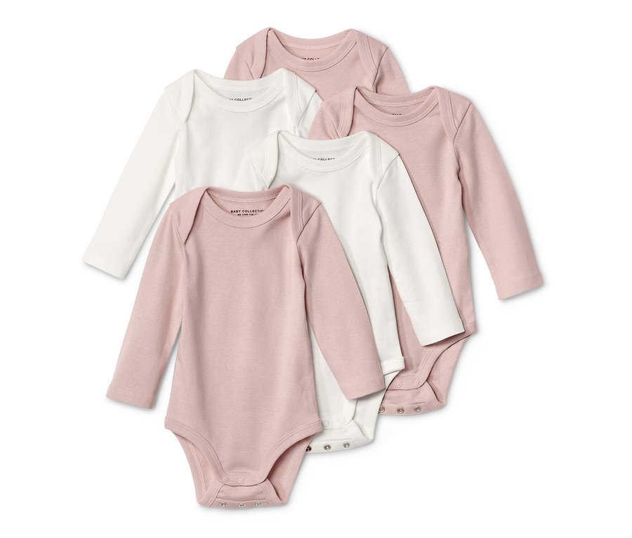 Cinq bodys évolutifs roses et blancs pour bébé sont disposés les uns sur les autres.