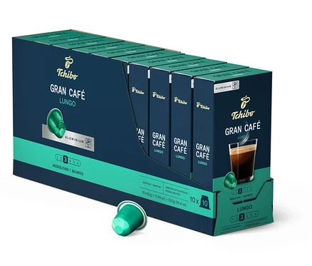 Un paquet de capsules Tchibo Gran Café Lungo. Un paquet et une capsule sont présentés.
