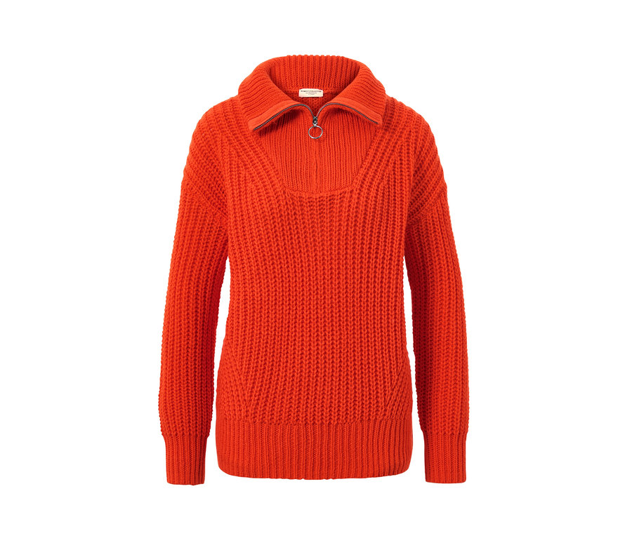 Pull camionneur orange en grosse maille.