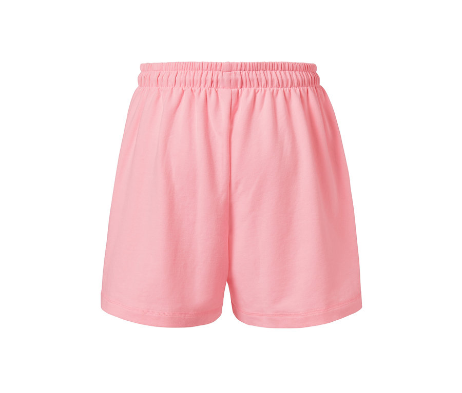 Short molletonné rose avec taille élastique.