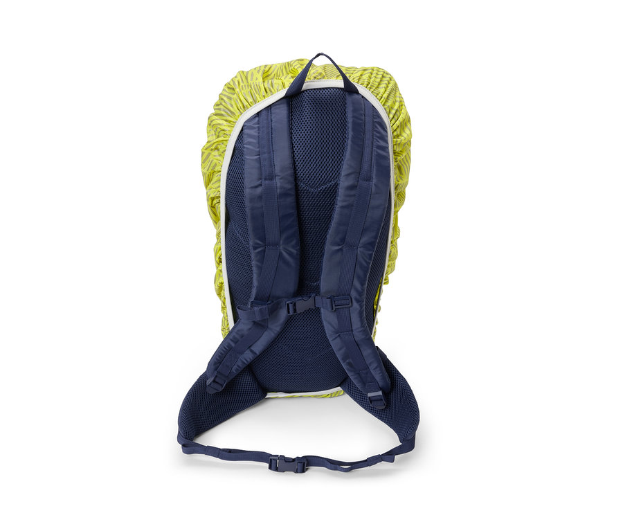 Sac à dos avec housse de protection.