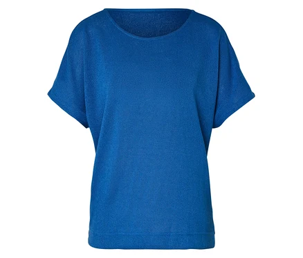 T-shirt bleu à manches courtes.