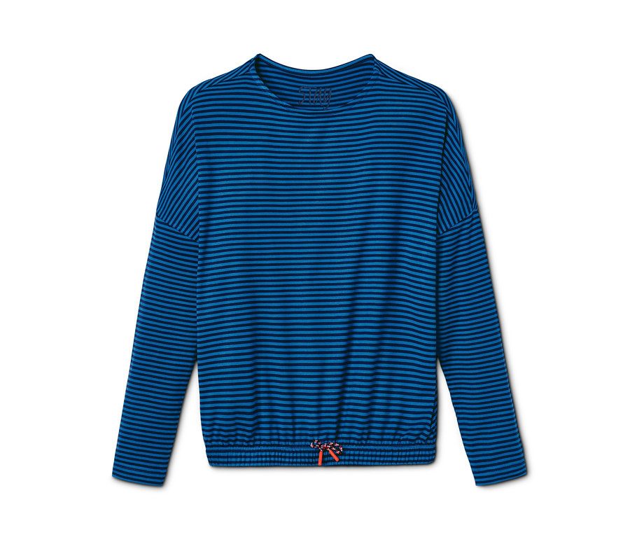Un haut manches longues rayé bleu posé sur un fond blanc.