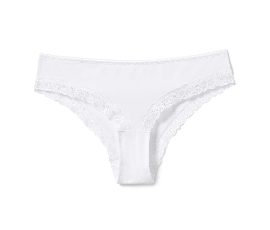 Slip brésilien blanc avec de la dentelle.