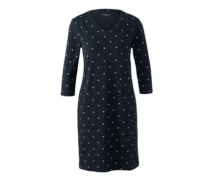 Chemise de nuit bleu marine à pois blancs et manches 3/4.
