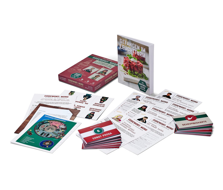 Le jeu d’enquête «
on Codewort: Mord – gefangen im Leuchtturm
on» est étalé sur une table.