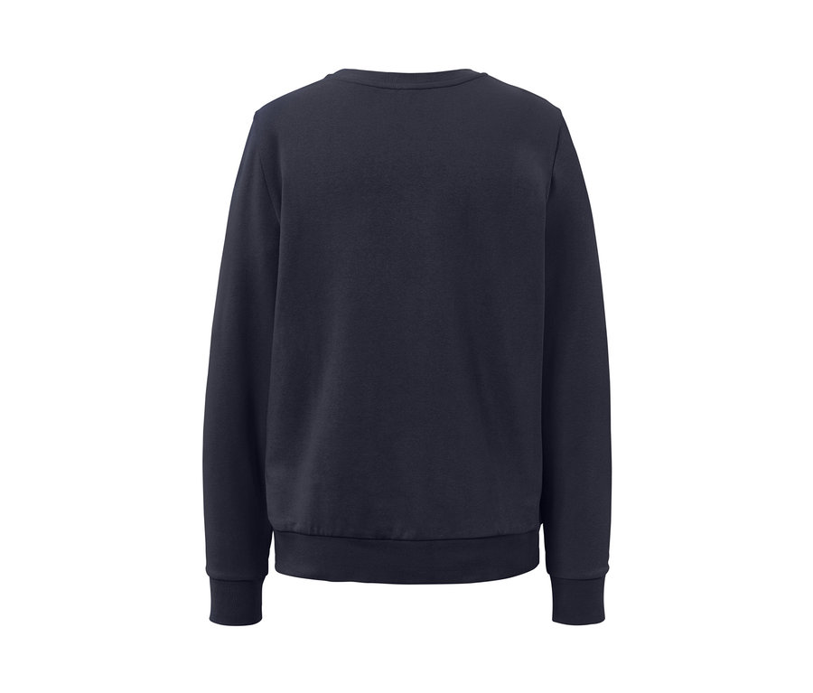 Sweat-shirt bleu foncé.