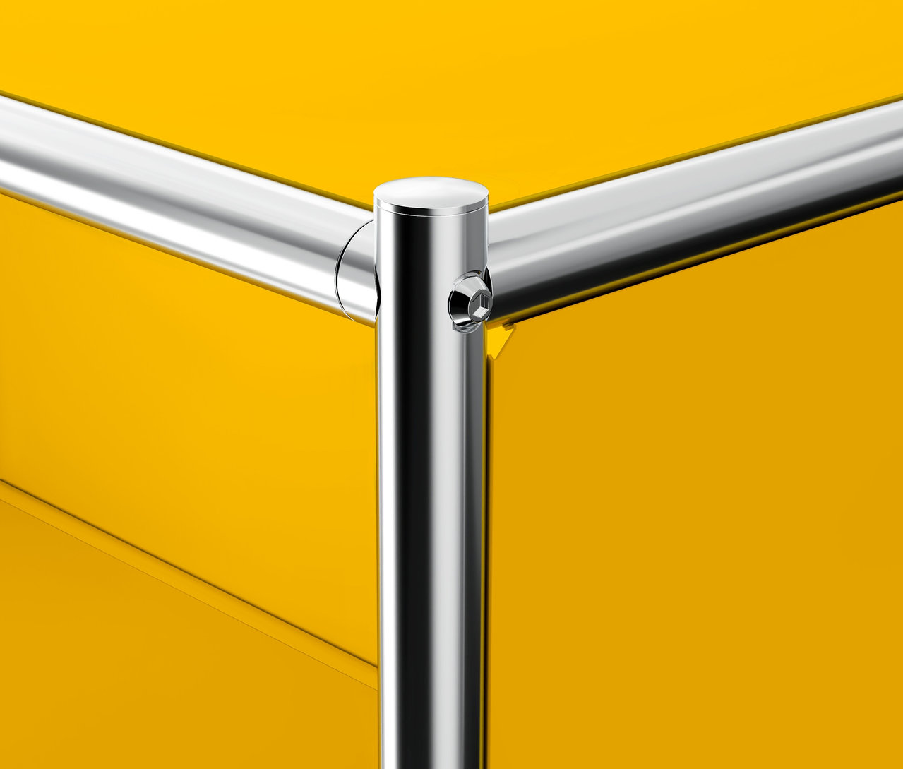 Gros plan sur un caisson à roulettes « CN3 » jaune avec 3 tiroirs.