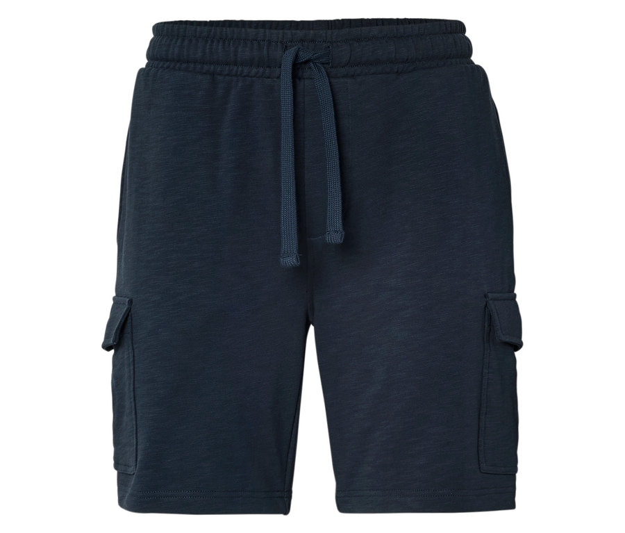 Short cargo bleu marine avec cordon de serrage et poches.