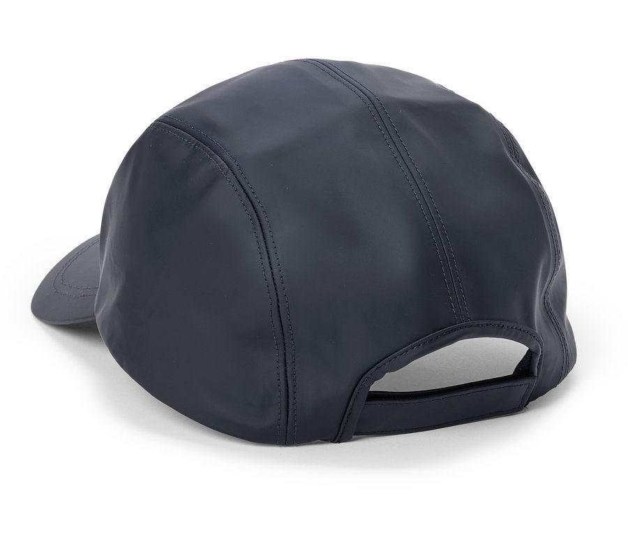 Vue arrière d'une casquette de baseball bleu marine avec une visière incurvée et une sangle réglable.