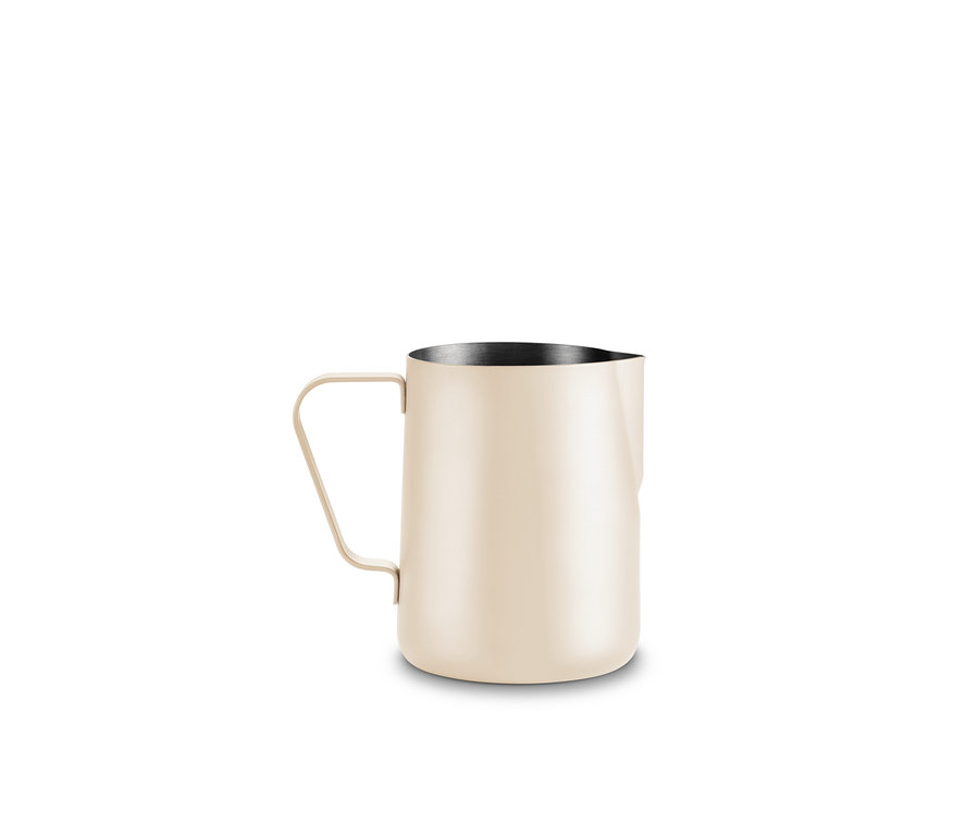 Pichet à lait beige.