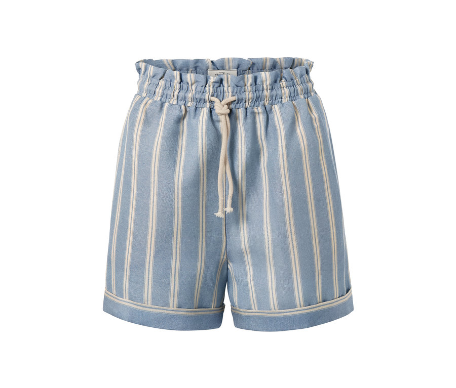 Un short bleu fumé rayé en mélange de lin avec cordon de serrage.