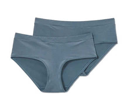 Deux culottes.