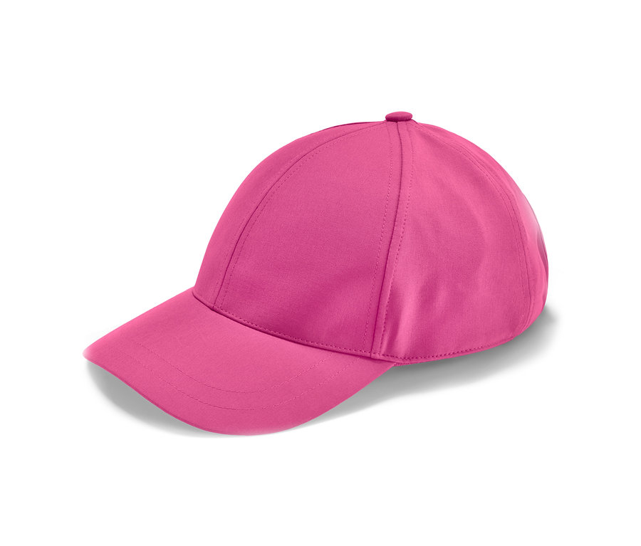 Une casquette de sport rose.