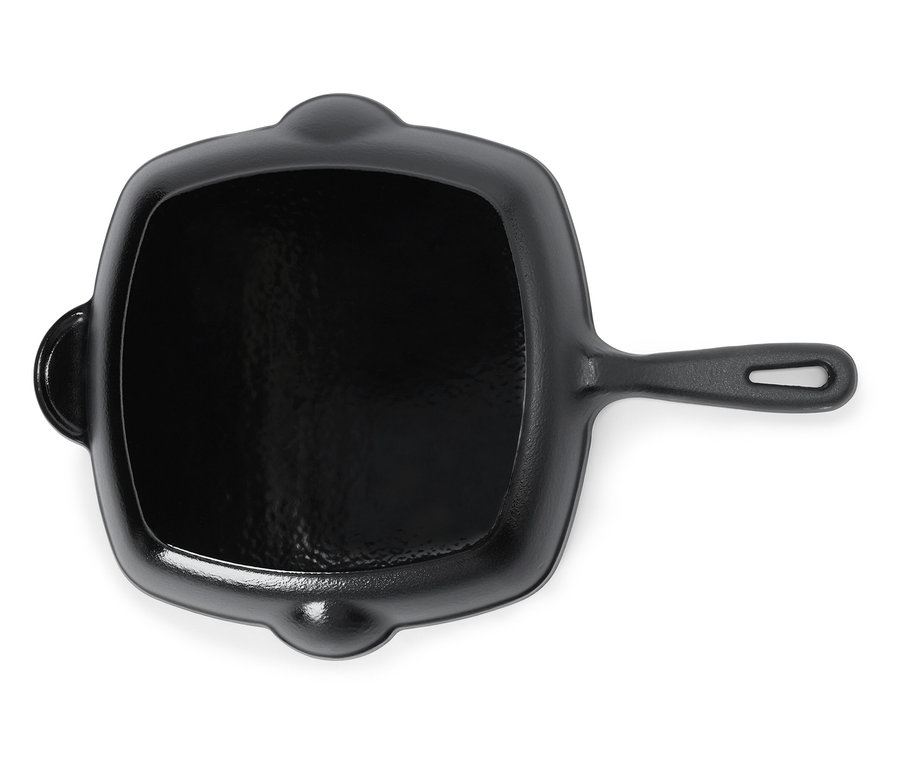 Vue de dessus d'une poêle à griller carrée noire avec une poignée et deux becs verseurs.