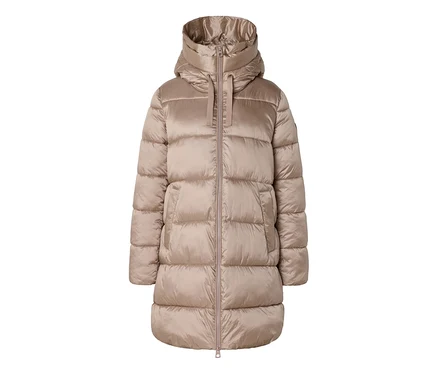 Longue doudoune beige avec capuche et fermeture éclair.