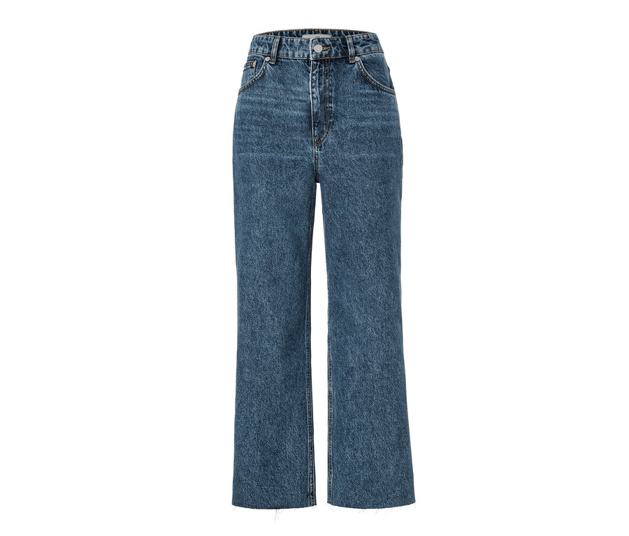 Jupe-culotte en jean bleue.