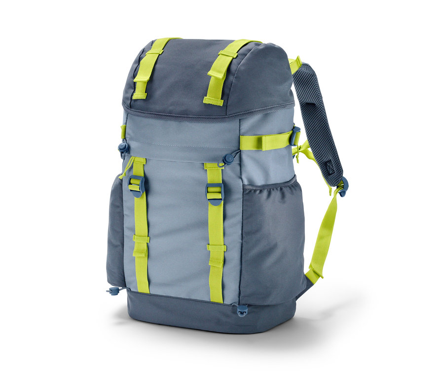 Un sac à dos d’extérieur gris-bleu avec des sangles vert lime.