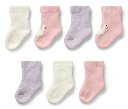 Sept paires de chaussettes pour bébé, cygne.