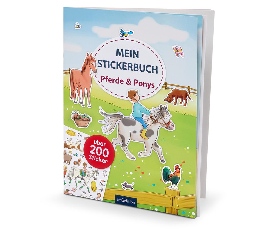 Image d'un livre d'autocollants sur le thème des chevaux et poneys. La couverture présente une illustration d'un garçon montant un poney, d'un cheval brun, d'un chien et d'autres animaux.