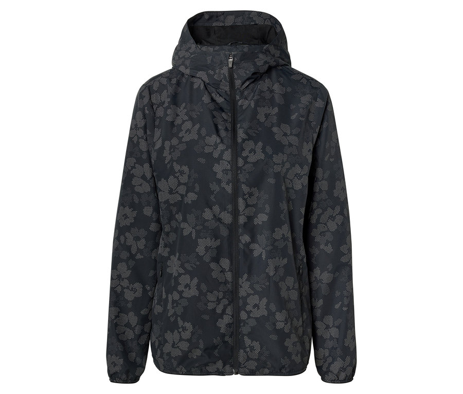 Une veste de pluie noire à manches longues, à capuche et zippée est ornée d'un motif floral gris.