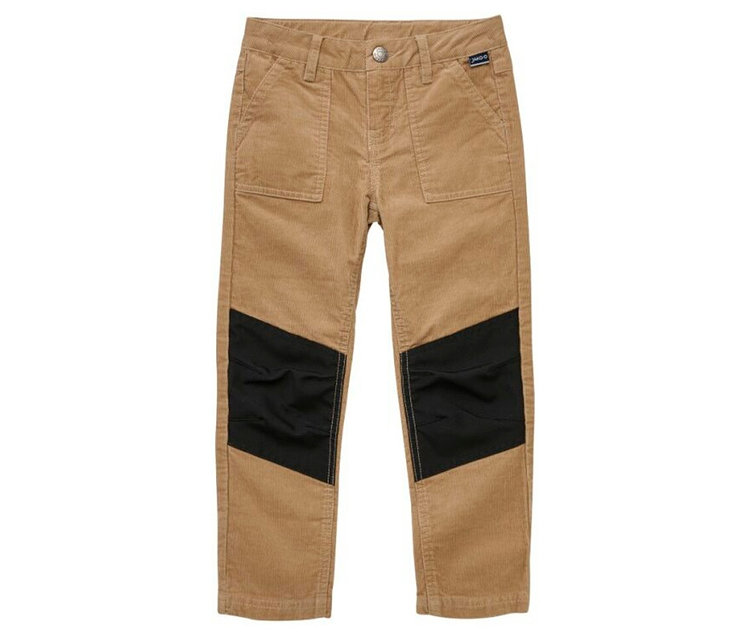 Pantalon en velours côtelé beige avec des patchs de genoux noirs en forme de chevron et des poches avant, avec une fermeture boutonnée et une étiquette 'JAKO-O' sur la ceinture.