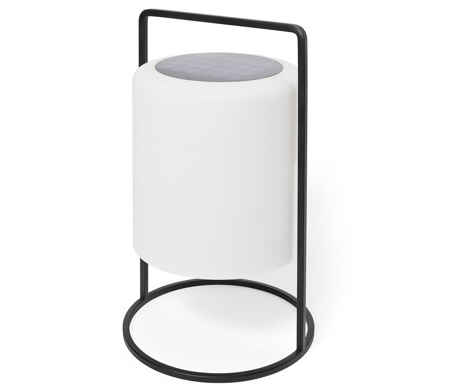 Une lampe cylindrique blanche avec un dessus gris à carreaux repose dans un cadre en métal noir.
