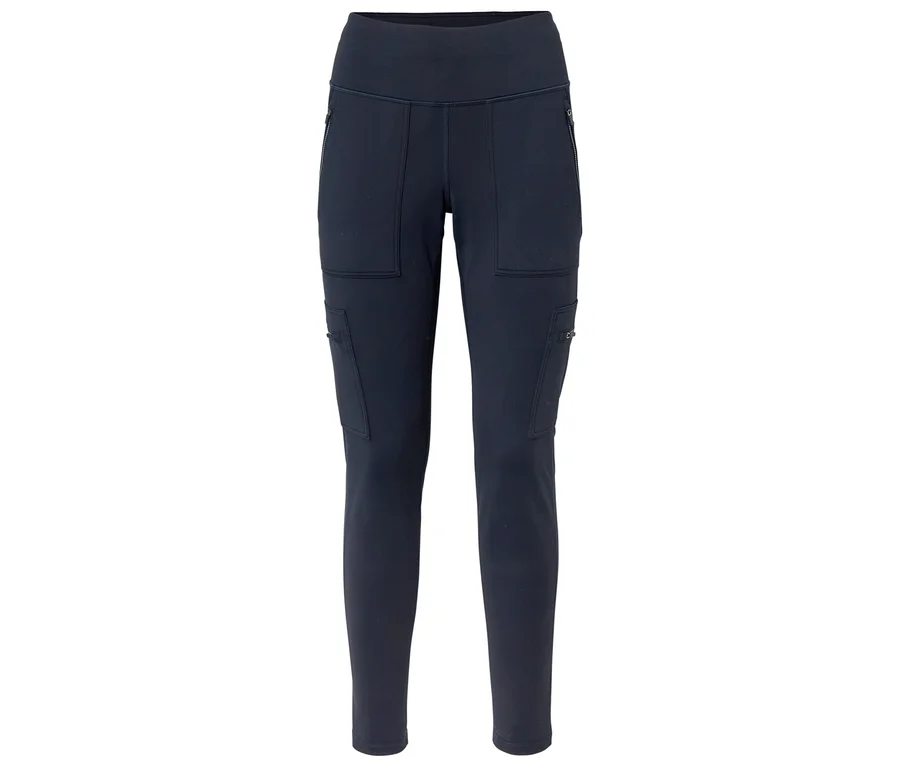 Pantalon cargo bleu foncé avec une large ceinture, des poches zippées aux hanches et plusieurs poches cargo sur les cuisses.