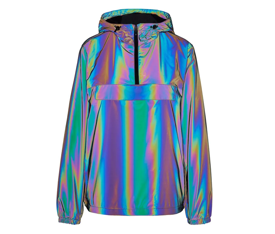 Veste à capuche irisée avec une demi-fermeture éclair et une grande poche poitrine, chatoyante de couleurs arc-en-ciel.