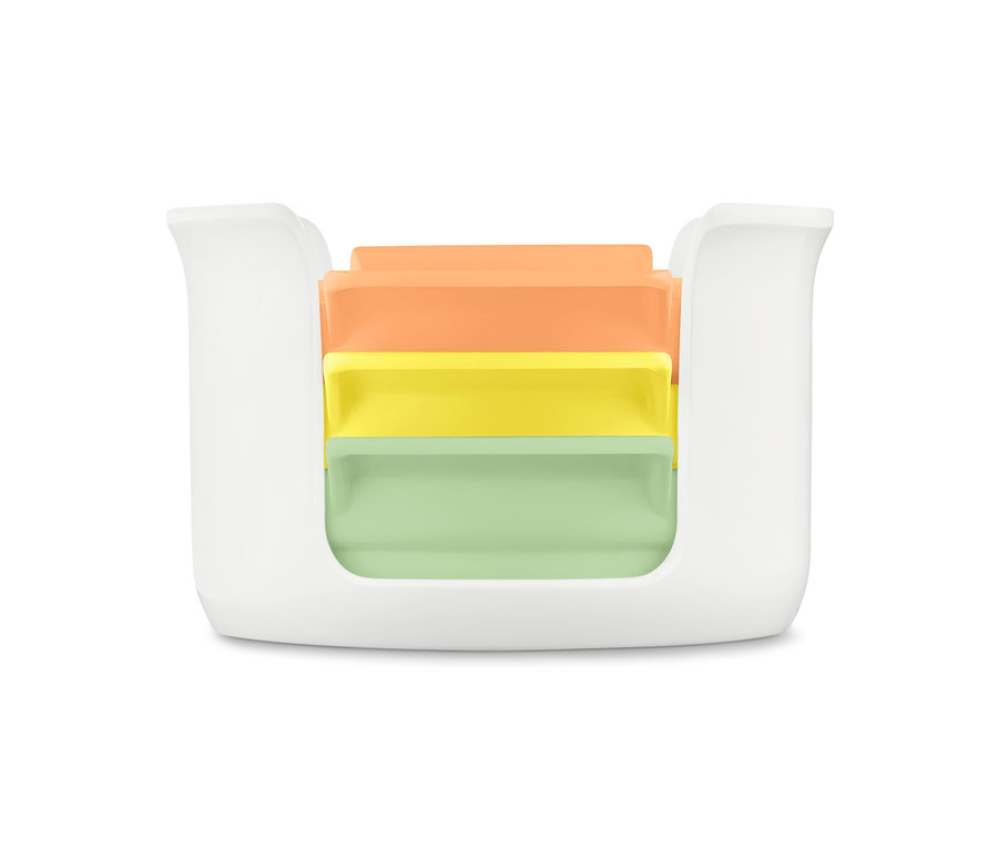 Coupe-œuf et mozzarella 3 en 1 blanc avec des tranches orange, jaunes et vertes.