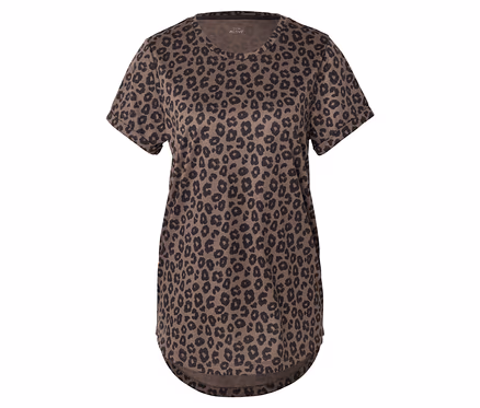 T-shirt marron à motif léopard avec manches courtes, isolé sur fond blanc.