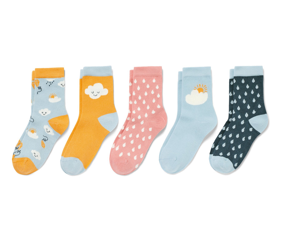 Cinq paires de chaussettes pour enfants de différentes couleurs avec des motifs météo.