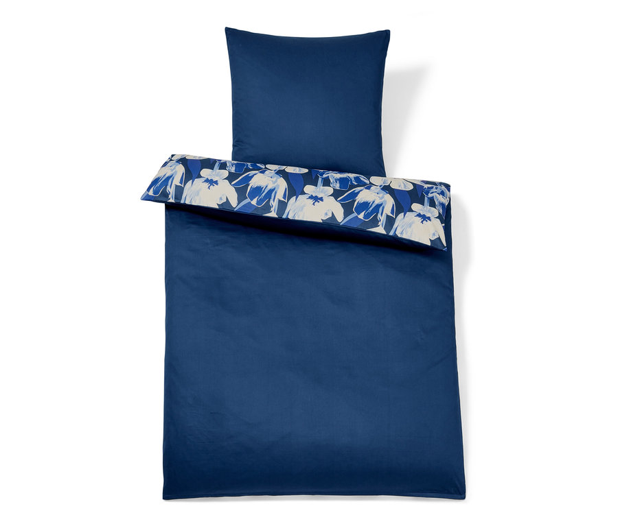 Ensemble de literie en satin bleu avec motif floral de taille standard.