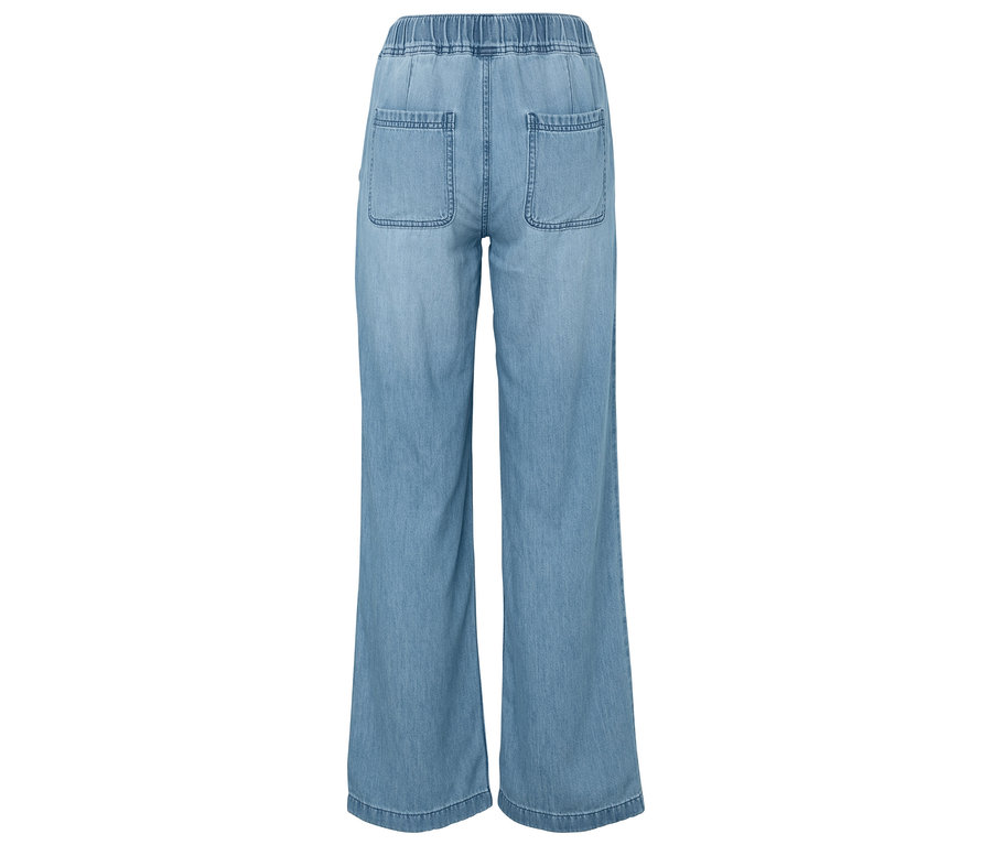 Vue arrière d'un pantalon en jean bleu clair avec une jambe large et une taille élastique.