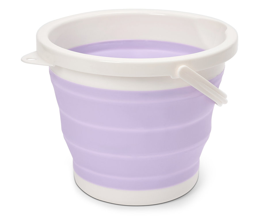 Un seau pliable violet avec bordure et poignée blanches.