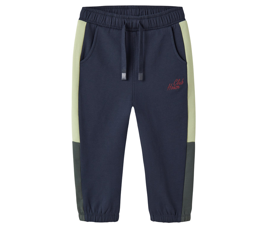 Un pantalon de survêtement NAME IT bleu marine avec un motif colorblock sur un fond blanc.