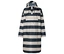 Imperméable long à rayures avec capuche, patte de boutonnage et poche.