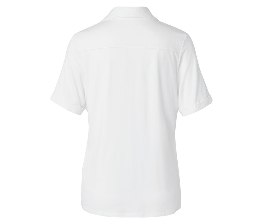 Vue arrière d'un polo blanc à manches courtes.