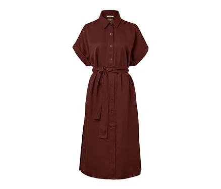 Robe blouse chemise en mélange de lin couleur terracotta avec boutons et ceinture.