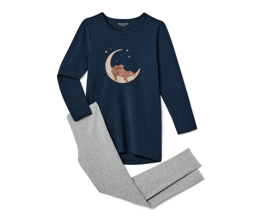 Un pyjama pour enfant bleu marine avec un motif d'ours allongés sur la lune et un legging gris.