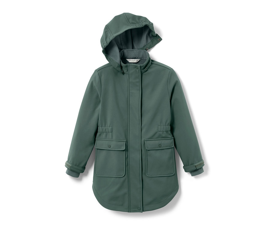 Manteau en softshell vert pour enfant avec capuche et poches.